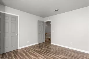 517 Tate St, Greensboro, NC 27403 - Photo 18