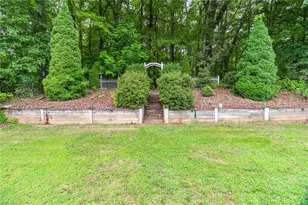 5325 Summerwood Dr, Greensboro, NC 27455 - Photo 32