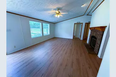 1042 Wells Creek Road, Madison, NC 27025 - Photo 16