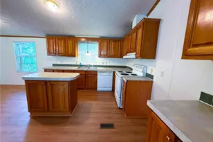 1042 Wells Creek Rd, Madison, NC 27025 - Photo 14