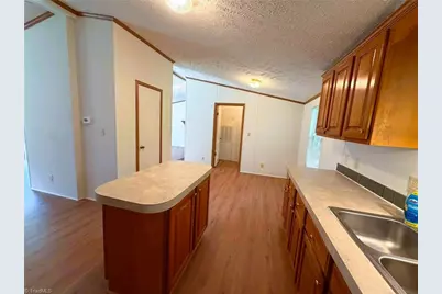 1042 Wells Creek Road, Madison, NC 27025 - Photo 10