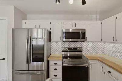 514 Rivertree Lane, Winston-Salem, NC 27103 - Photo 14