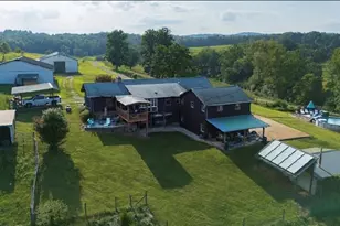 300 Tom Hunter Rd, Pilot Mountain, NC 27041 - Photo 4