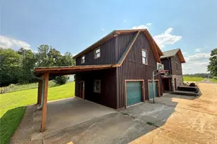 300 Tom Hunter Rd, Pilot Mountain, NC 27041 - Photo 6