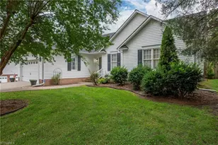 6630 Valley Oak Dr, Clemmons, NC 27012 - Photo 2
