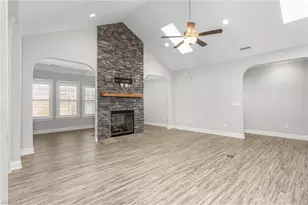 138 Dunvegan Ln, Burlington, NC 27215 - Photo 12