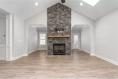 138 Dunvegan Lane, Burlington, NC 27215 - Photo 16