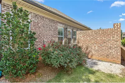 138 Dunvegan Lane, Burlington, NC 27215 - Photo 32