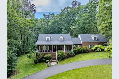 158 Oakmont Place, Mount Airy, NC 27030 - Photo 2