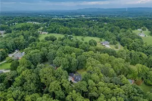 158 Oakmont Pl, Mount Airy, NC 27030 - Photo 10