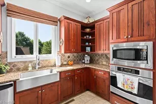 1014 Salem Village Ln, Clemmons, NC 27012 - Photo 16
