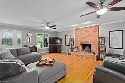 5398 Reidsville Road, Walkertown, NC 27051 - Photo 6