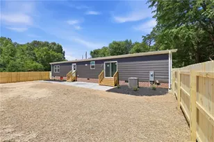 105 Elk Ln, Cooleemee, NC 27014 - Photo 16