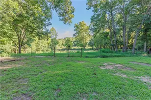 3226 Jidemi Rd, Greensboro, NC 27406 - Photo 8