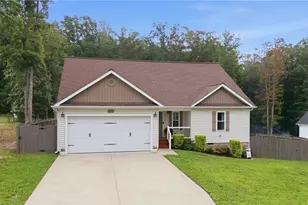 8504 Altavista Dr, Stokesdale, NC 27357 - Photo 46