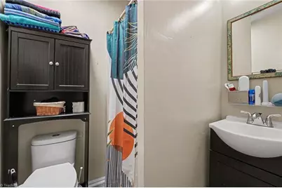604 Denny Road, Greensboro, NC 27406 - Photo 14