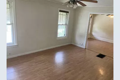 1618 Elwood Avenue, Greensboro, NC 27403 - Photo 8