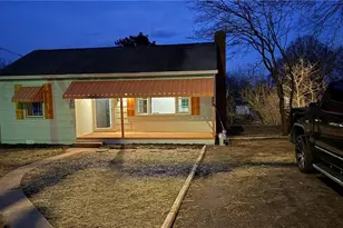 300 Dameron St, Eden, NC 27288 - Photo 10