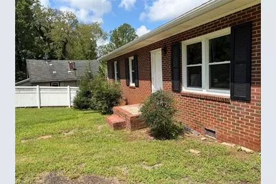 308 K Street, North Wilkesboro, NC 28659 - Photo 2