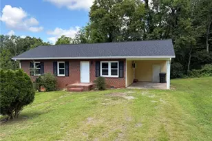 308 K St, North Wilkesboro, NC 28659 - Photo 12