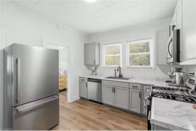 2507 Stockton Street, Winston-Salem, NC 27127 - Photo 10