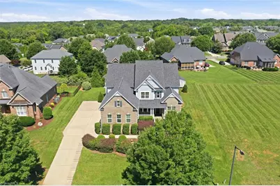 4403 Bonnie Loch Drive, Burlington, NC 27215 - Photo 4
