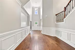 4403 Bonnie Loch Dr, Burlington, NC 27215 - Photo 10