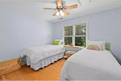 3210 Peninsula Drive, Jamestown, NC 27282 - Photo 34