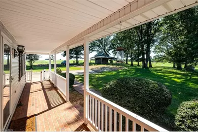 173 Old Meadowbrook Lane, Elkin, NC 28621 - Photo 8