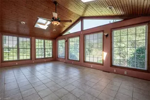 173 Old Meadowbrook Ln, Elkin, NC 28621 - Photo 14