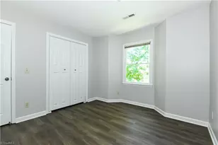5934 W Friendly Ave, Greensboro, NC 27410 - Photo 22