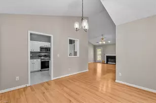 2325 Meadow Gate Dr, Greensboro, NC 27455 - Photo 10