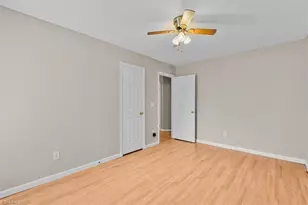 2325 Meadow Gate Dr, Greensboro, NC 27455 - Photo 26