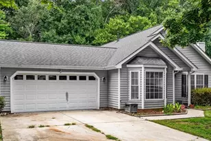2325 Meadow Gate Dr, Greensboro, NC 27455 - Photo 2