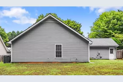2325 Meadow Gate Drive, Greensboro, NC 27455 - Photo 28