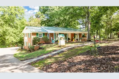 328 Oakgrove Road, Asheboro, NC 27205 - Photo 2