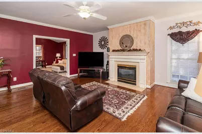 3101 Lodge Drive, Jamestown, NC 27282 - Photo 10