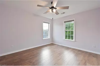 19 Crestbrook Court, Greensboro, NC 27455 - Photo 12