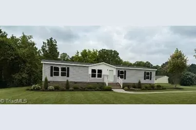 847 Walker Street, Reidsville, NC 27320 - Photo 1