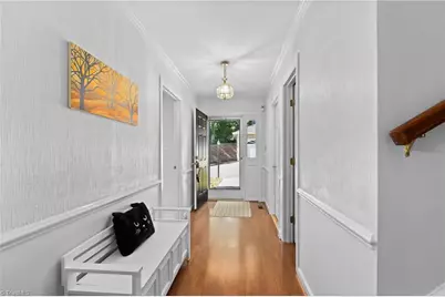 4552 Fernhaven Circle, Winston-Salem, NC 27104 - Photo 2