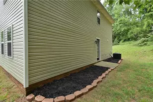 5832 Sir Knight Cir, Clemmons, NC 27012 - Photo 26