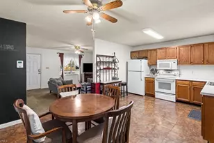 109 Poplar Ln, Thomasville, NC 27360 - Photo 10