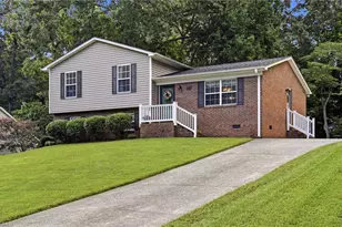 175 Kelly Ln, Lexington, NC 27295 - Photo 2