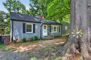1912 Colonial Ave, Greensboro, NC 27408 - Photo 2