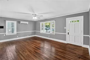 1912 Colonial Ave, Greensboro, NC 27408 - Photo 6