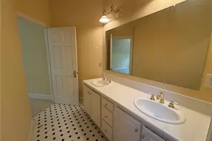 600 Barney Rd, High Point, NC 27265 - Photo 22