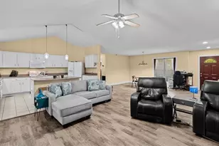 5919 Evelyn Ln, Pleasant Garden, NC 27313 - Photo 10