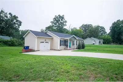 198 Quail Drive, Winston-Salem, NC 27105 - Photo 2