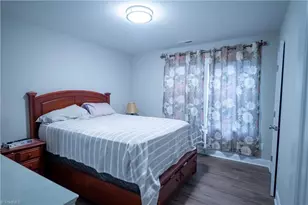 198 Quail Dr, Winston-Salem, NC 27105 - Photo 10