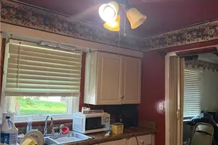 2201 Woodberry Dr, Greensboro, NC 27403 - Photo 20